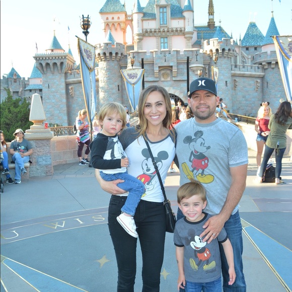 Meet your Posher, Bretta - Picture 1 of 1